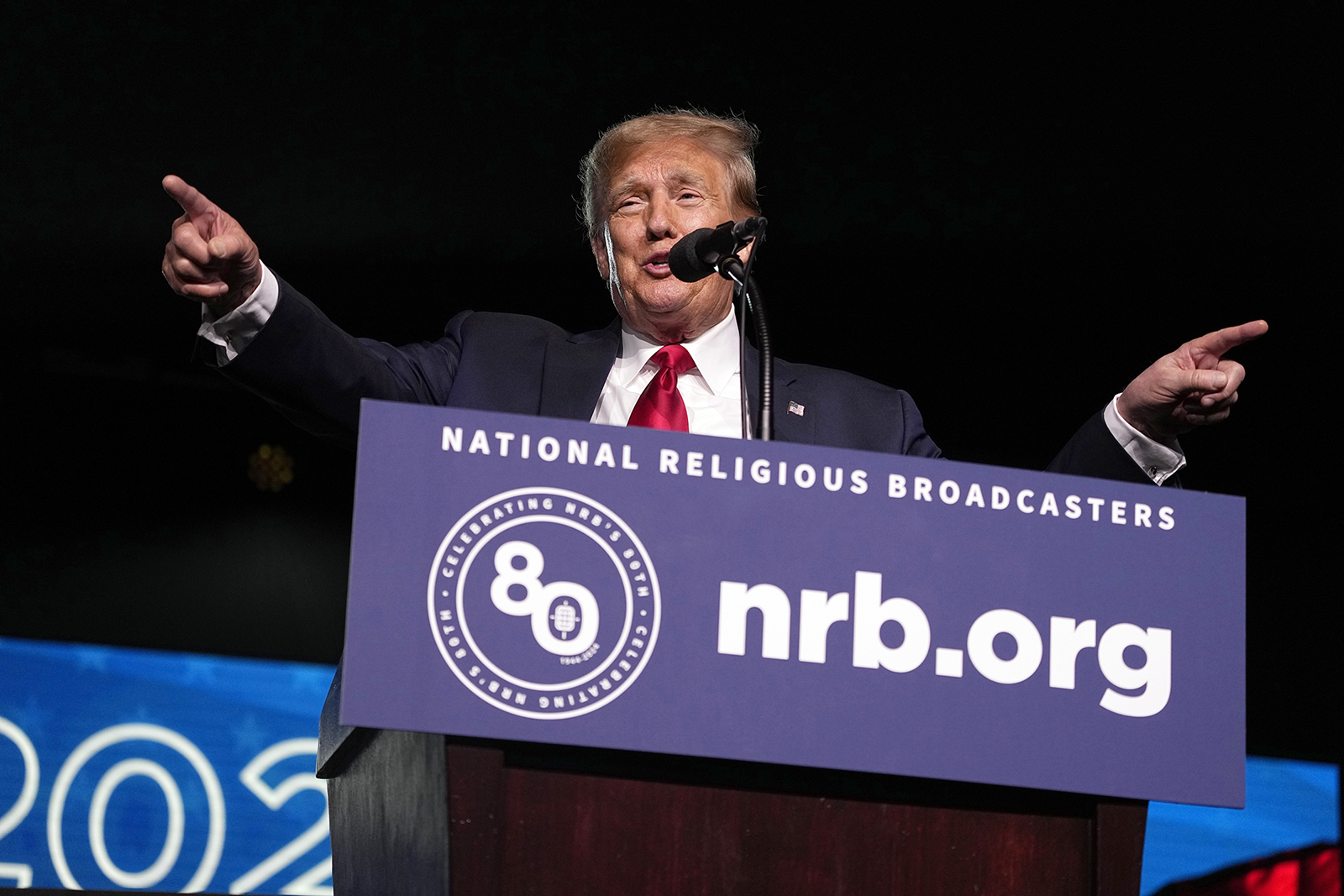 Trump promises a revival of Christian power in speech to National Religious Broadcasters