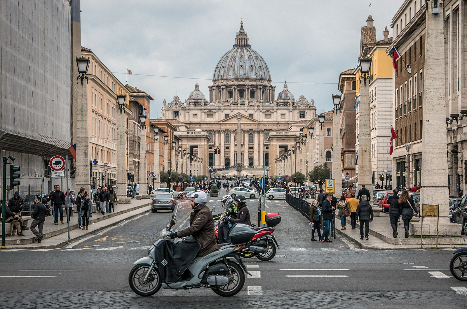 At the Vatican, experts challenge the rules of global debt and finance