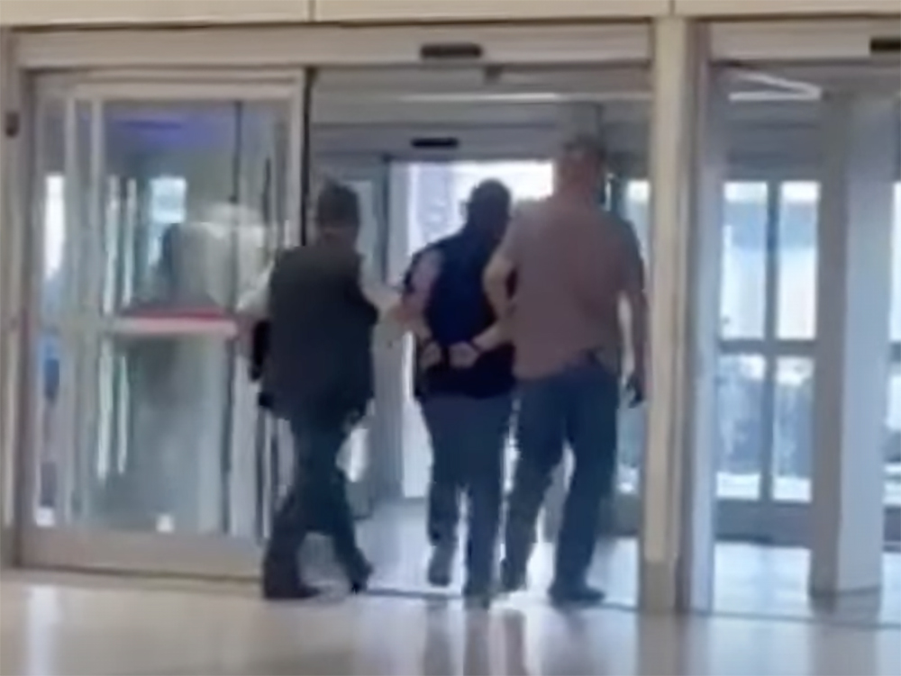 ICE detained Adventist pastor at Houston airport, church says he has legal work authorization