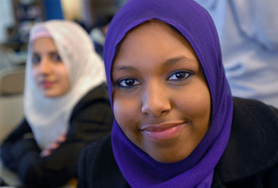 (RNS6-JAN28) Maryam Abdi, 17, was initially denied a restaurant job because she wears a hijab. After contacting the local office of the Council on American-Islamic Relations, she was able to get the job and wear her hijab. For use with RNS-OFFICE-FAITH, transmitted Jan. 28, 2009. Religion News Service photo by Joey McLeister. 