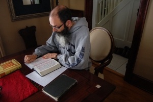 The Rev. Ed Dobson has spent 2008 living like Jesus, praying daily, eating kosher, not working on Saturdays and not shaving his beard. 