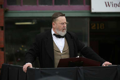 (RNS2-JUL13) Alan Farley, a Civil War re-enactor preacher, brings a very contemporary gospel message to battlefield re-enactments. For use with RNS-CIVILWAR-PREACHER, transmitted July 14, 2010. RNS photo courtesy Alan Farley. 