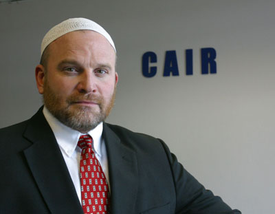 (RNS2-SEPT07) Ibrahim Hooper, spokesman for the Washington-based Council on American-
Islamic Relations, is among the Muslim leaders urging caution when Muslims celebrate Eid al-Fitr later this week because of the holiday's proximity to the anniversary of the 9/11 terrorist attacks. For use with RNS-MUSLIMS-WORRY, transmitted Sept. 7, 2010. Religion News Service photo courtesy of CAIR. 