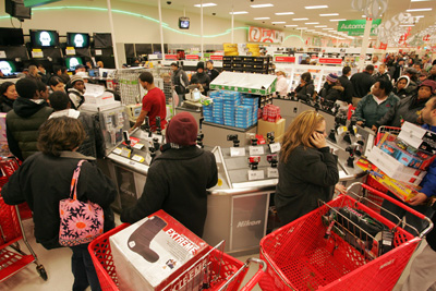 (RNS1-DEC01) Religious leaders say holiday shoppers, like these crowds at a Target in Watchung, N.J., will not find long-lasting happiness in Christmas consumerism. For use with RNS-HOLIDAY-HAPPINESS, transmitted Dec. 1, 2010. RNS photo by Aaron Houston/The Star-Ledger. 