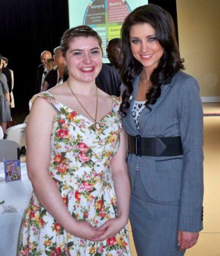 Miss America 2012 Laura Kaeppeler was the keynote speaker at the YMCA Safe Place Services 3rd Annual Together 4 Teens Breakfast yesterday in Louisville, Kentucky. The event was a fundraiser for the Y-NOW Children of Prisoners Mentoring Program. She is pictured with one of the teens. 