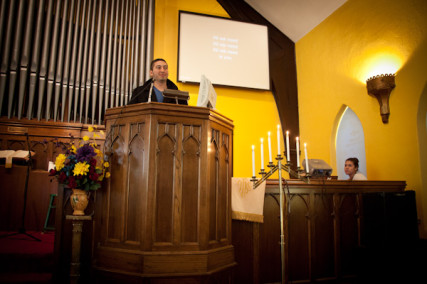 bilingual service