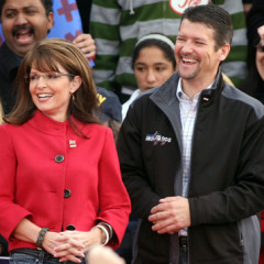 Sarah Palin, seen here campaigning with husband Todd in Lakewood, Ohio, in 2008, started her political career talking about her Christian faith but has since backed off, says biographer Stephen Mansfield. RNS file photo by Tracy Boulian/The Plain Dealer