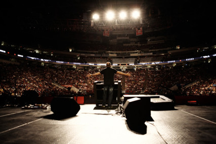 Greg Laurie preaches at a Harvest event. Photo courtesy A. Larry Ross Communications