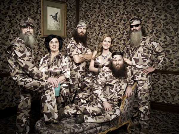 Willie, Korie, Miss Kay, Jase, Phil & Si Robertson of the A&E series Duck Dynasty. Photo courtesy Art Streiber/A&E ©2013 A&E Networks