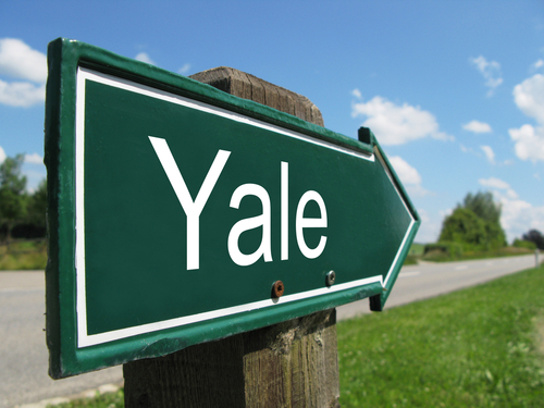 Road sign to Yale.