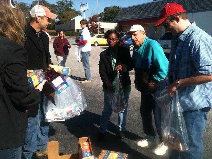 Members of Upstate Atheists distribute goods to the needy of Spartanburg, S.C. after their offer to help at a local, Christian-run soup kitchen was rebuffed. Photo courtesy of Eve Brannon of Upstate Atheists