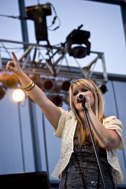 Christian singer Natalie Grant - Photo by MDB 28 via Flickr (http://bit.ly/MlIfZ4)