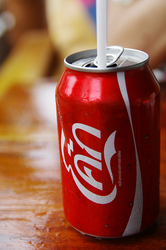 Thai Coca Cola. Image courtesy of David via Flickr.