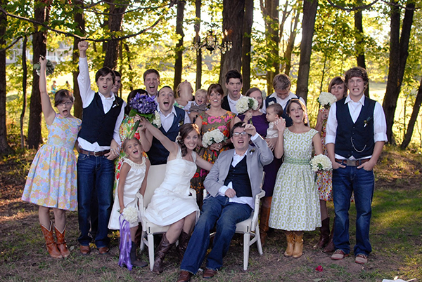 Ian and Larissa Murphy, with their wedding party. Photo courtesy of Lydia Jane Photography