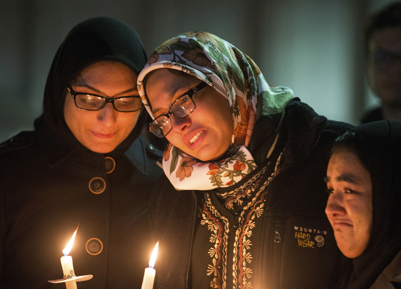 Students with lit candles attend a vigil on the campus of the University of North Carolina, for Deah Shaddy Barakat, his wife Yusor Mohammad Abu-Salha and Yusor's sister Razan Mohammad Abu-Salha who were killed in Chapel Hill, N.C. on February 10, 2015. Photo courtesy of REUTERS/Chris Keane
*Editors: This photo may only be republished with RNS-BIGELOW-COLUMN, originally transmitted on Feb. 16, 2015.