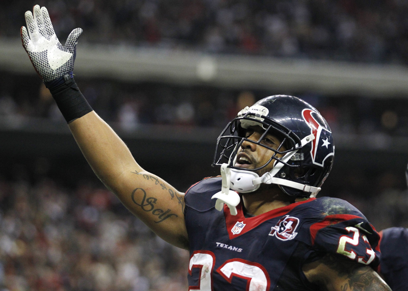 Houston Texans running back Arian Foster celebrates after scoring a touchdown against the Cincinnati Bengals during the third quarter of their NFL AFC wildcard playoff football game in Houston, Texas on January 5, 2013. Photo courtesy of REUTERS/Tim Sharp  *Editors: This photo may only be republished with RNS-TURNER-COLUMN, originally transmitted on August 11, 2015.