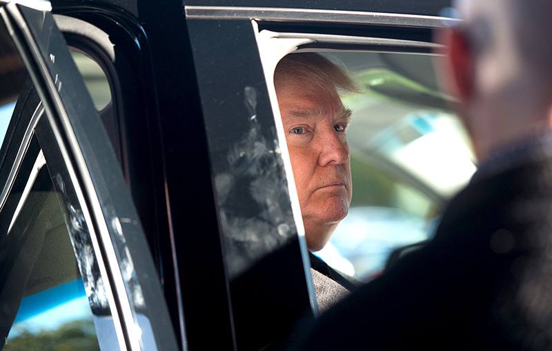U.S. Republican presidential candidate Donald Trump peers from his vehicle following a campaign event in Atkinson, New Hampshire, on October 26, 2015. Photo courtesy of REUTERS/Gretchen Ertl
*Editors: This photo may only be republished with RNS-CARSON-FAITH, originally transmitted on Oct. 27, 2015.
