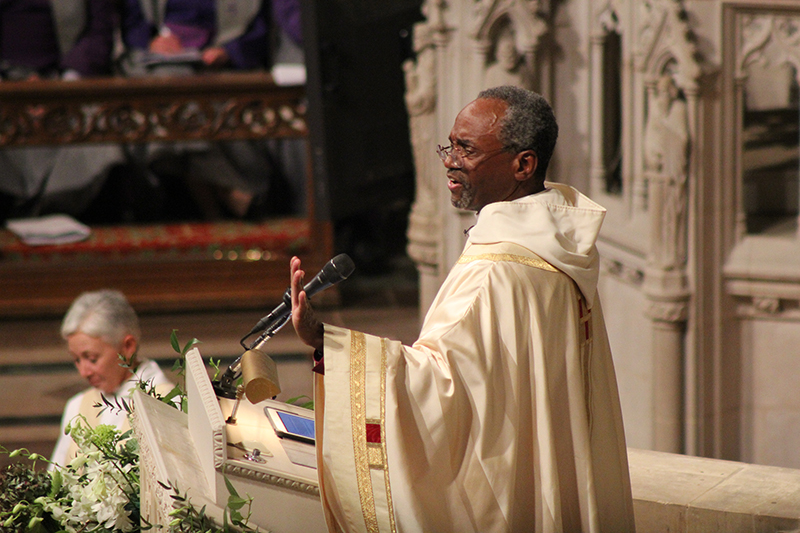 Episcopal Church Presiding Bishop Michael Curry preaches during his installation service on Nov. 1, 2015 at Washington National Cathedral. Religion News Service photo by Adelle M. Banks