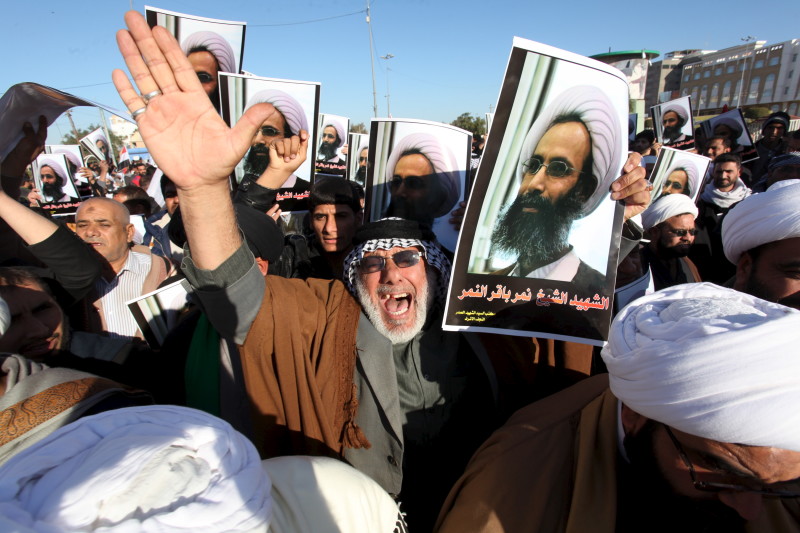 Iraqi men protest against the execution of Shiite Muslim cleric Nimr al-Nimr in Saudi Arabia, during a demonstration in Najaf January 4, 2016. Photo by Alaa al-Marjani, courtesy of Reuters.