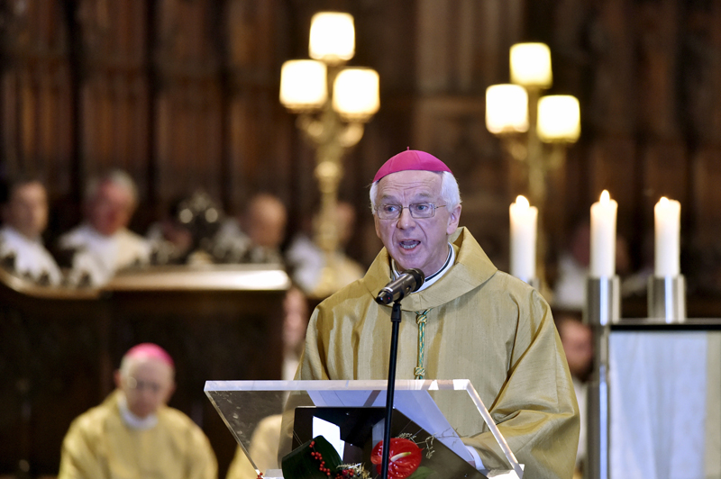 Archbishop Jozef De Kesel speaks as he is named archbishop of Mechelen-Brussels, during a Mass in Mechelen on Dec. 12, 2015. Photo courtesy of REUTERS/Eric Vidal
*Editors: This photo may only be republished with RNS-BELGIUM-EUTHANASIA, originally transmitted on Jan. 7, 2016.
