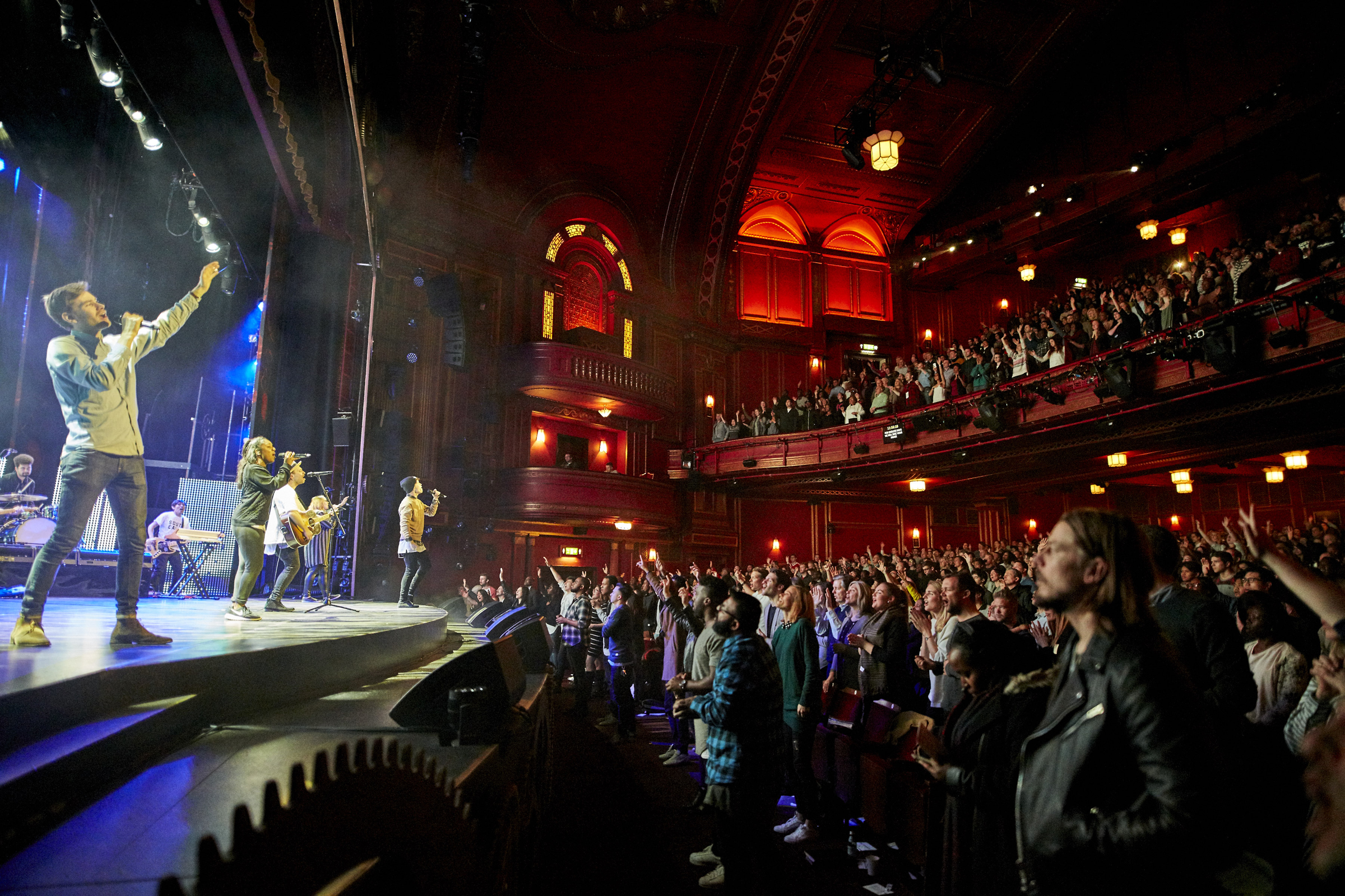Few worship leaders avoid Hillsong, Bethel songs — despite controversies and scandal