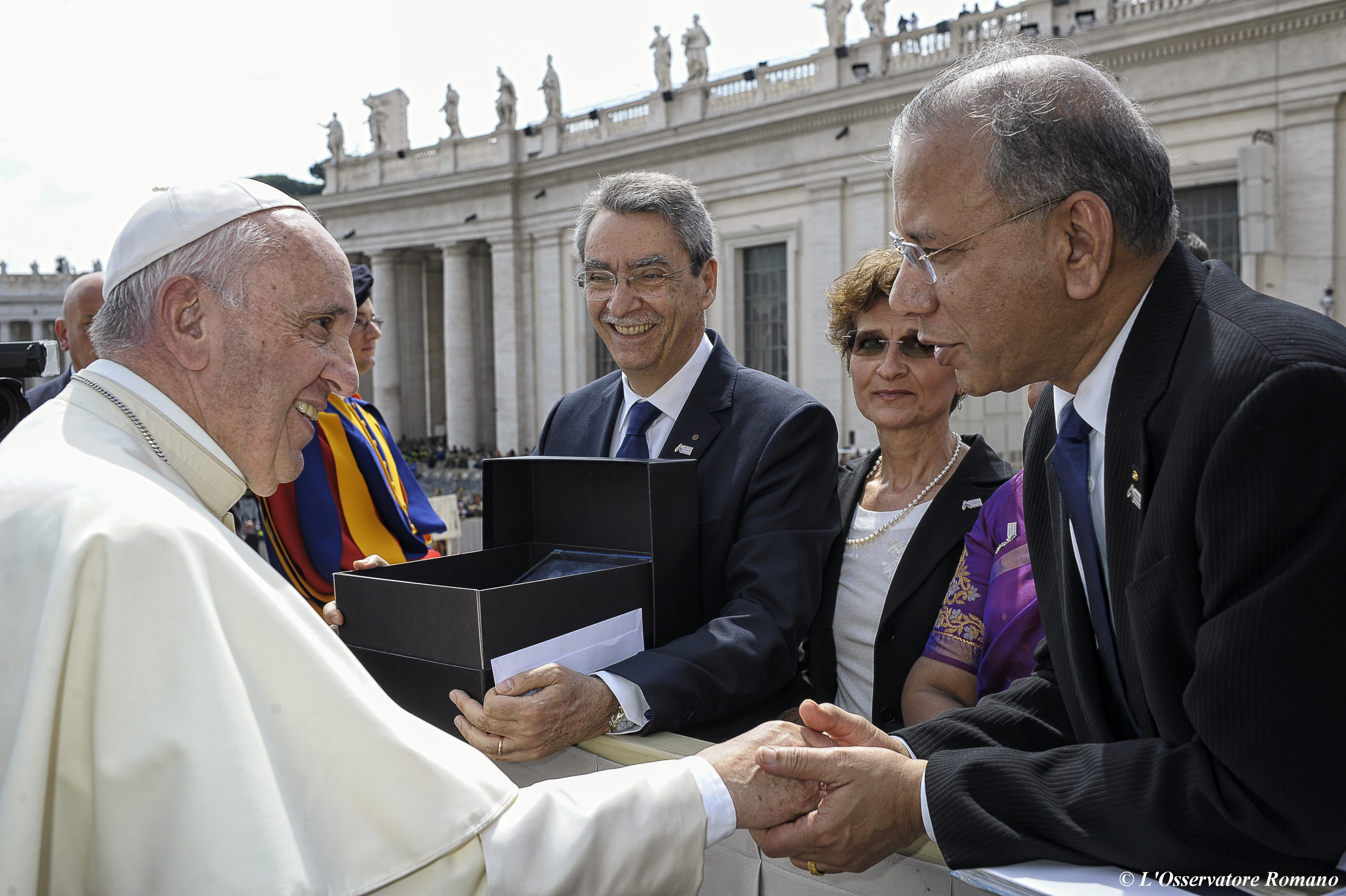 Rotary members attend Jubilee Audience at the Vatican