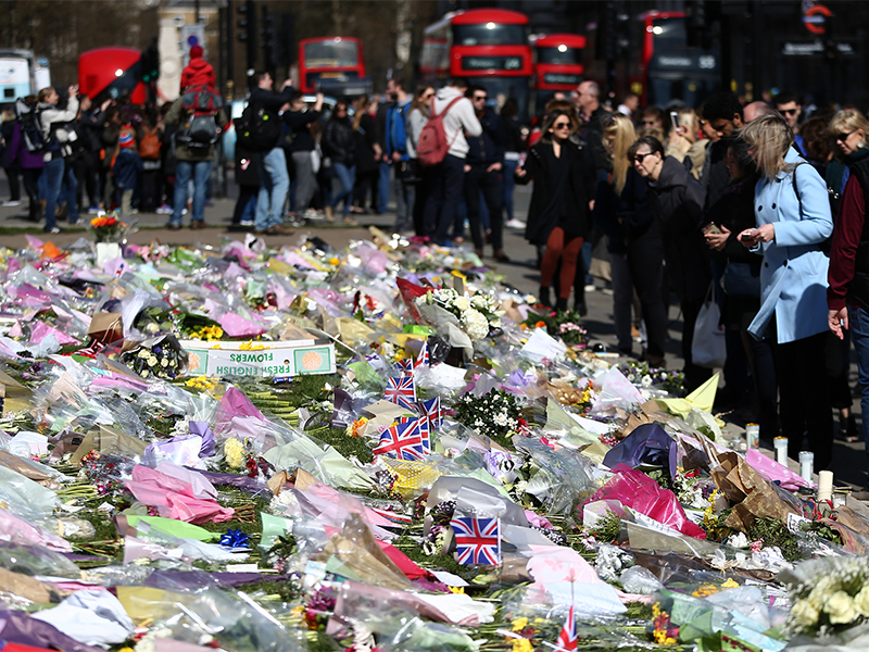 Muslim mayor stresses diversity after London attack, but Britons still uneasy