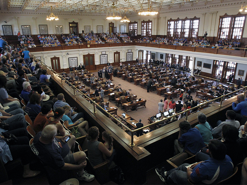 A packed gallery watches as the House of Representatives meets to vote in Austin, Texas, on July 9, 2013. Photo courtesy of Reuters/Mike Stone