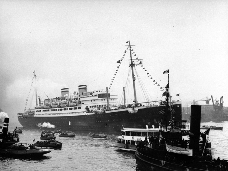 The MS St. Louis surrounded by smaller vessels in the port of Hamburg, Germany, in 1939.  Photo courtesy of Creative Commons/USHMM