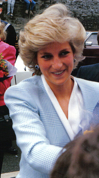 By Rick - revised version of Princess Diana, Bristol 1987, CC BY 2.0, Wikicommons.
