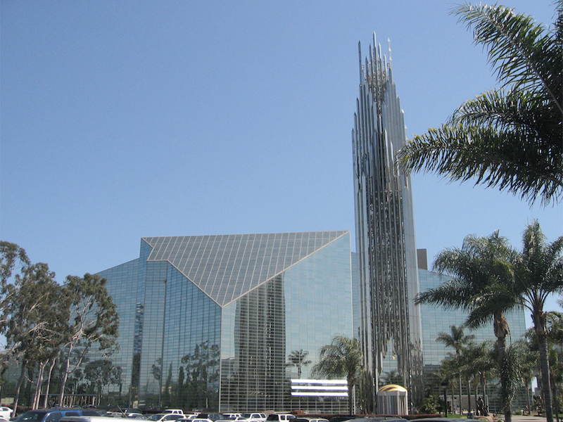 (RNS1-DEC13) The Roman Catholic Diocese of Orange, Calif., has purchased the iconic Crystal Cathedral for $57.5 million, but faces a major challenge in retrofiting the building for use as a Catholic cathedral. For use with RNS-CATHEDRAL-GAMBLE, transmitted Dec. 13, 2011. RNS photo courtesy Arnold C. Buchanan-Hermit via Wikimedia Commons.