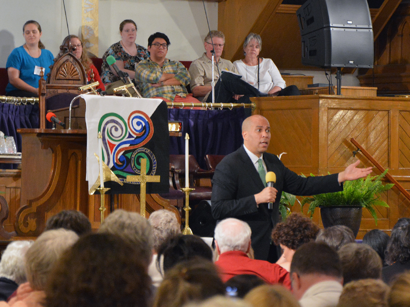 Sen. Cory Booker (D-N.J.) speaks to the Festival of Homiletics on May 22, 2018, at Metropolitan AME Church in Washington. RNS photo by Jack Jenkins
