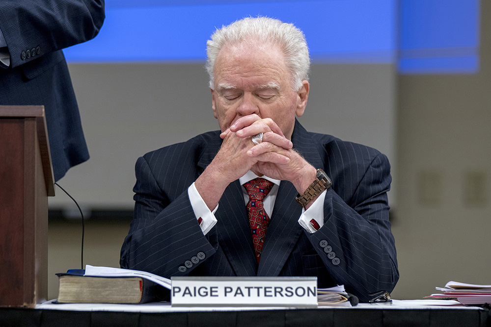 Paige Patterson closes his eyes during a special meeting of the Southwestern Baptist Theological Seminary trustees on May 22, 2018. Photo by Adam Covington/SWBTS via Baptist Press