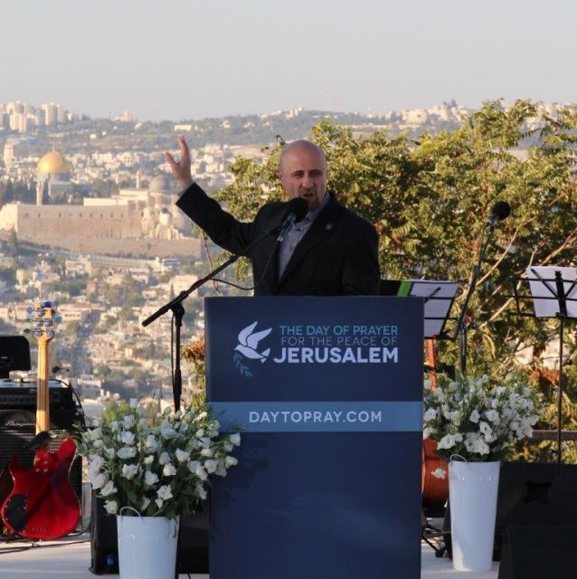 Hundreds join 21 day fast, declaring an “Isaiah 2” moment of non-stop worship and prayer in Jerusalem