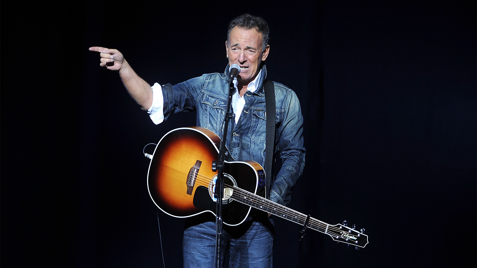 Bruce Springsteen performs at the 12th annual Stand Up For Heroes benefit concert at the Hulu Theater at Madison Square Garden on Nov. 5, 2018, in New York. (Photo by Brad Barket/Invision/AP)