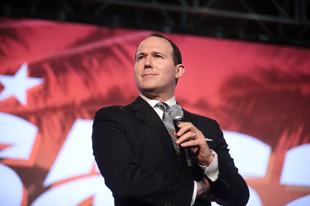 Raymond Arroyo speaks at the 2018 Student Action Summit hosted by Turning Point USA at the Palm Beach County Convention Center in West Palm Beach, Florida, on Dec. 21, 2018. Photo by Gage Skidmore/Creative Commons