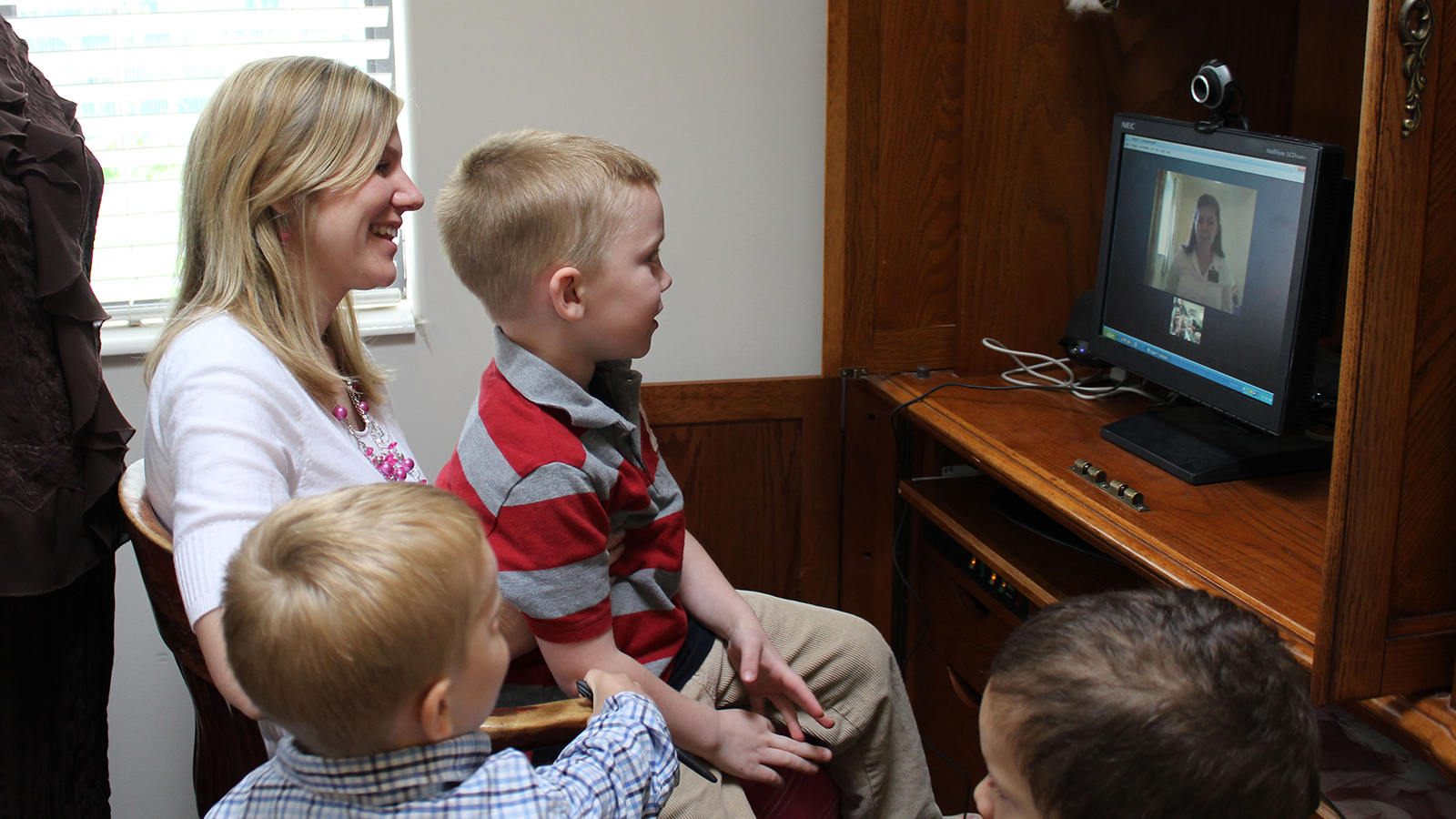 Mormon missionaries can now phone home once a week