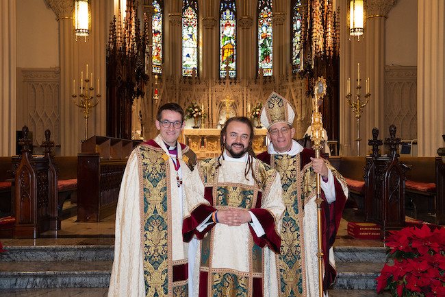 Left to right: The Very Rev. Michael Sniffen, the Rev. Adam Bucko, and the Rt. Rev. Lawrence Provenzano at the Cathedral of the Incarnation. Photo by Matthew Pritchard