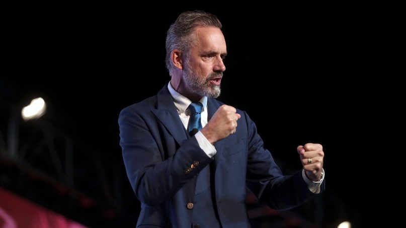 Jordan Peterson addresses the 2018 Student Action Summit in West Palm Beach, Florida, in December 2018. Photo by Gage Skidmore/Creative Commons