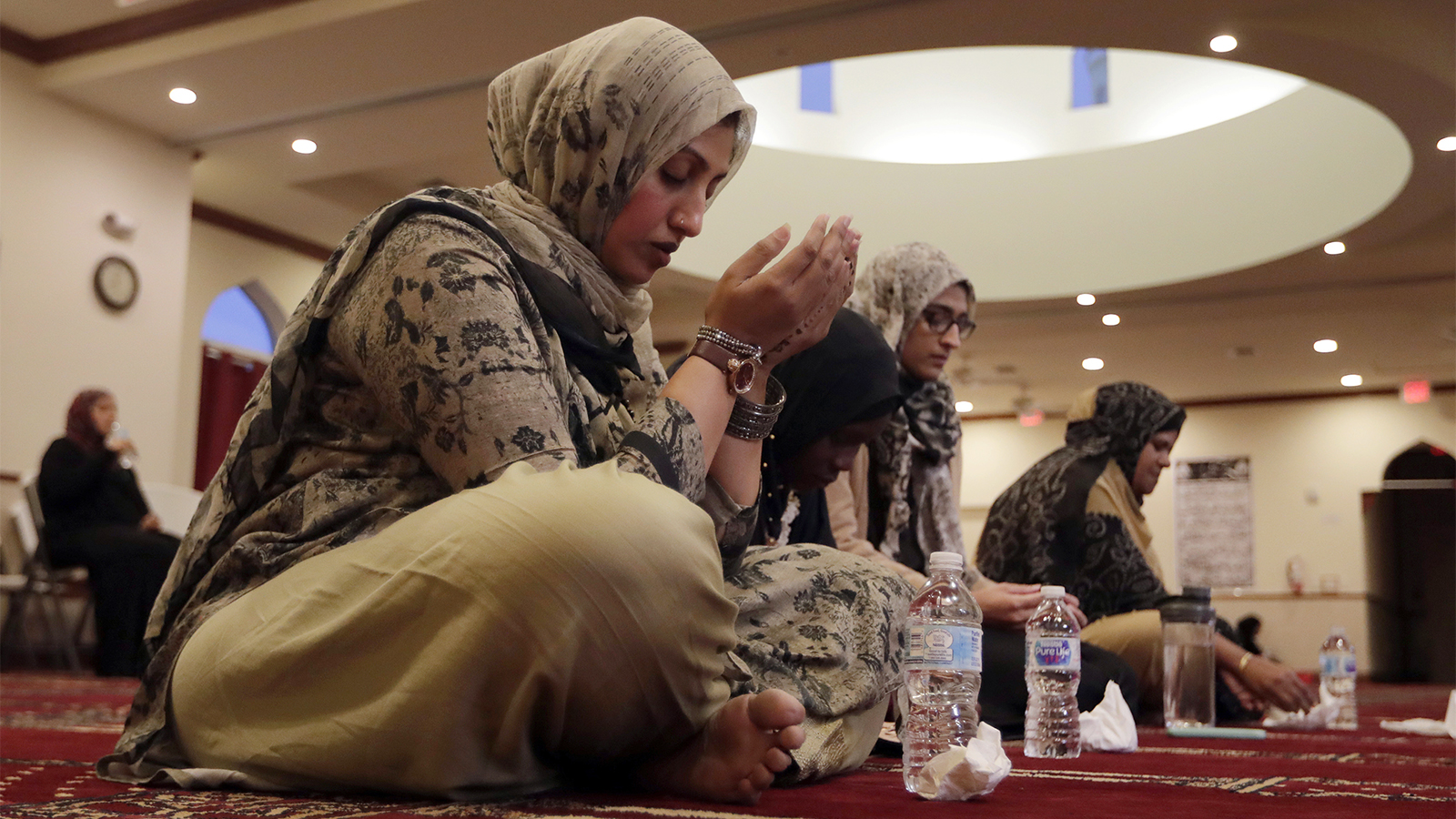 Sexmuslim 16sal - For many Muslims, Ramadan is a built-in digital detox program