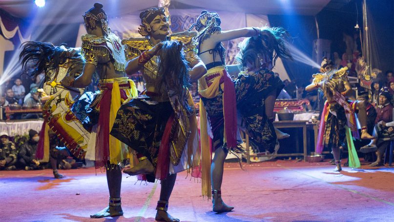 The choreographed movements of the Jaran Kepang are intense, and a performance can last up to several hours, leaving the dancers drained of energy, some even collapsing while exiting the stage. RNS photo by Alexandra Radu