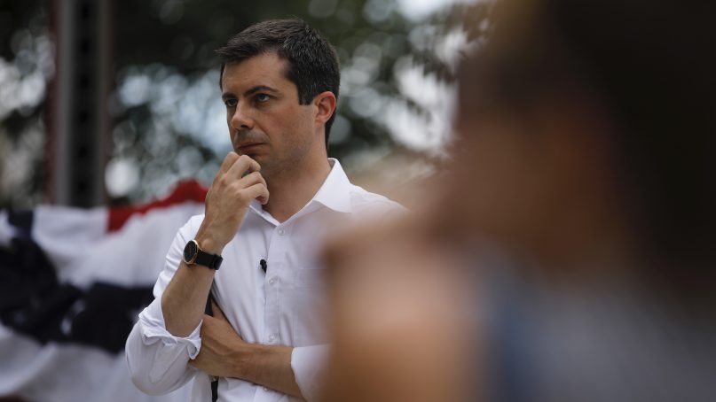 Democratic presidential candidate South Bend Mayor Pete Buttigieg listens to a question at a campaign event, Thursday, Aug. 15, 2019, in Fairfield, Iowa. (AP Photo/John Locher)