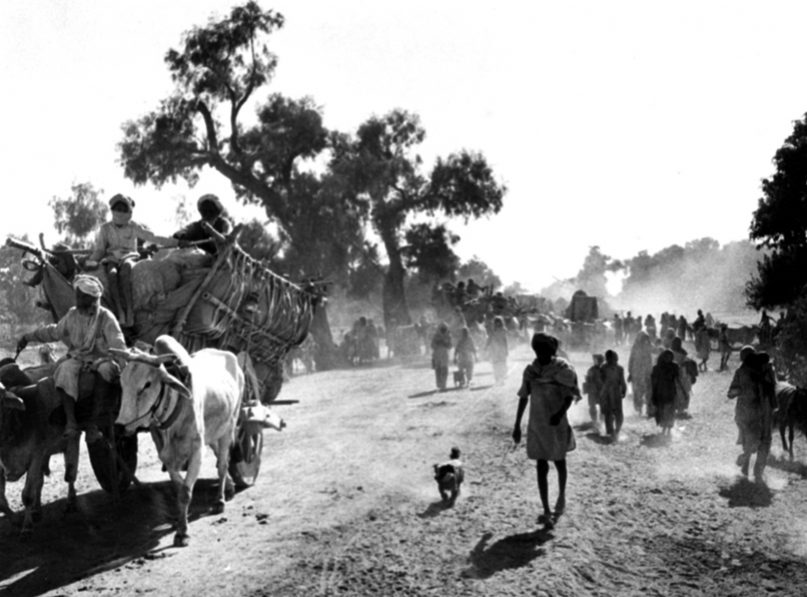 Refugees migrate in 1954. The 1947 Partition of India resulted in the largest human migration in history, lasting years. Photo courtesy of Creative Commons