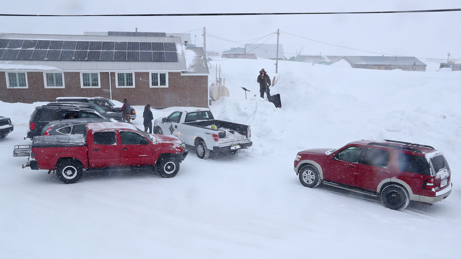 Snowstorm didn’t stop this Alaska church from hosting drive-in worship service