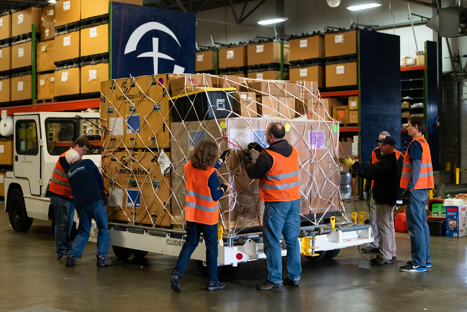 As religious groups weigh virus response, Samaritan’s Purse donates a field hospital