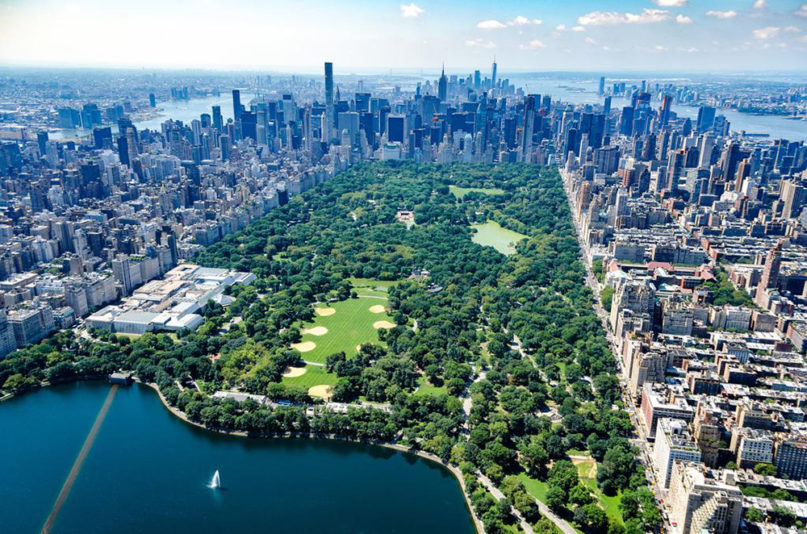 An aerial view of Central Park in Manhattan. Photo by Kenneth Wilsey/FEMA/Wikimedia Commons