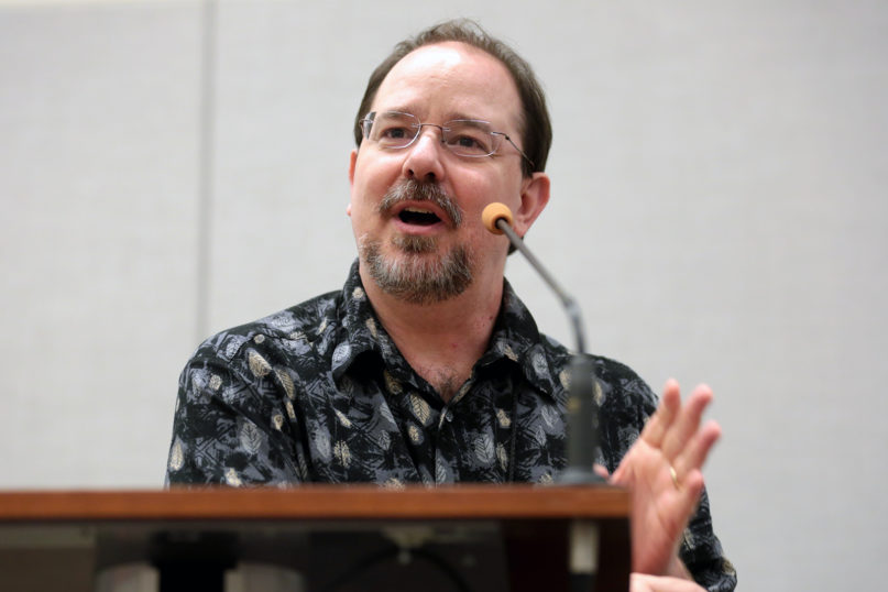 Author John Scalzi speaks at the 2018 Phoenix Comic Fest at the Phoenix Convention Center in Phoenix, Arizona, in May 2018. Photo by Gage Skidmore/Creative Commons