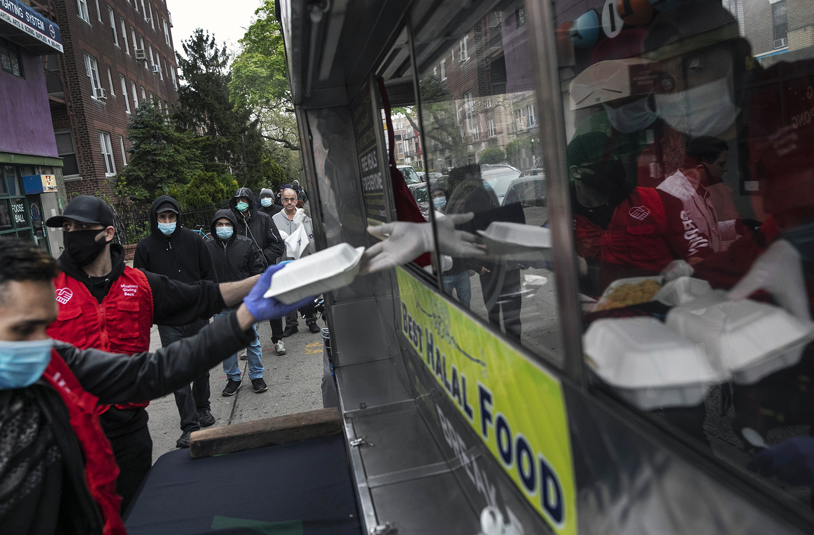 Muslim generosity in Ramadan is more than a feel-good story