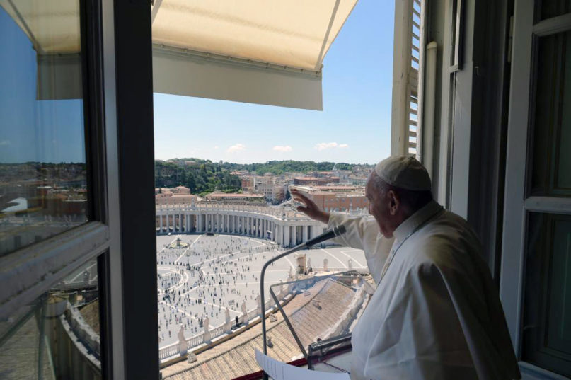 webRNS Francis REGINA CAELI1 060320 Le pape François publie un document « qui change la donne » qui vise à remanier les investissements financiers du Vatican