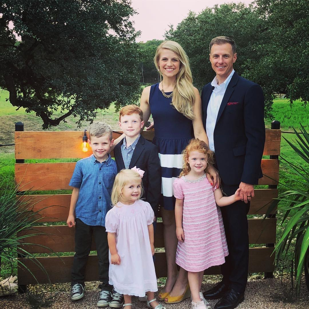 Texas Pastor John Powell Killed After Being Hit by 18-Wheeler While Trying to Help Stranded Driver; Russell Moore, Al Mohler, Beth Moore, and Others Express Sorrow, Offer Prayers for His Wife and Four Children